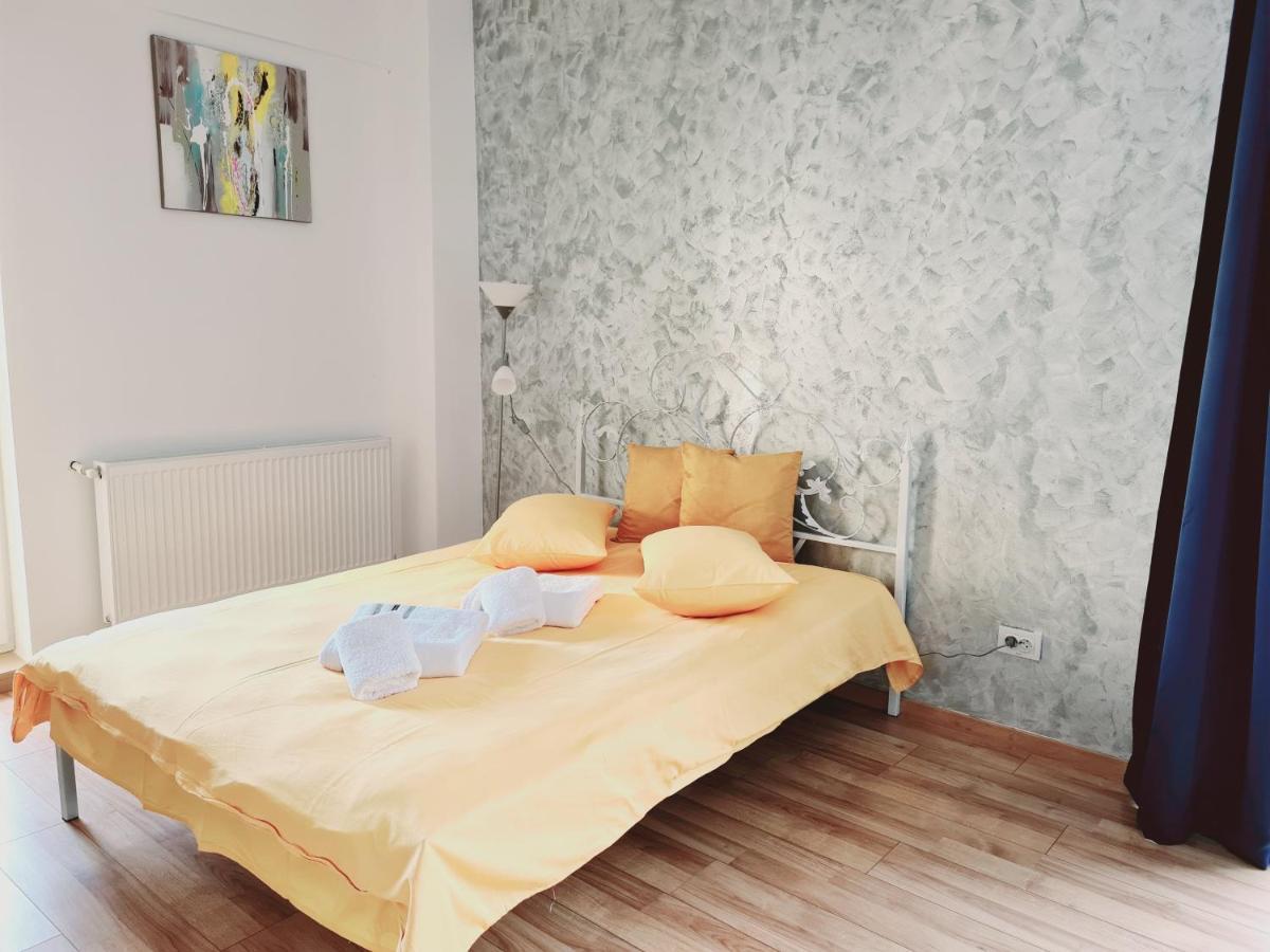 Ultracentral 5* Boutique Hotel Style Apartment. Brand New. 2 Rooms. Spacious. Free Parking Cluj-Napoca Exterior photo